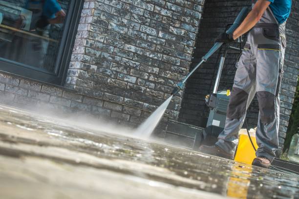 Best Pool Deck Cleaning  in Staten Island, NY